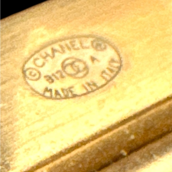 Authentic CHANEL Gold and Brown Embellished Bracelet - Picture 4 of 4